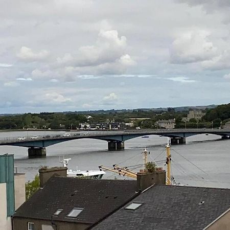 Vera'S Penthouse Wexford Bagian luar foto