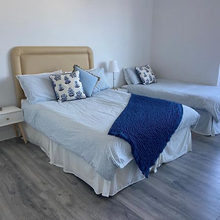 Vera'S Penthouse Wexford Bagian luar foto