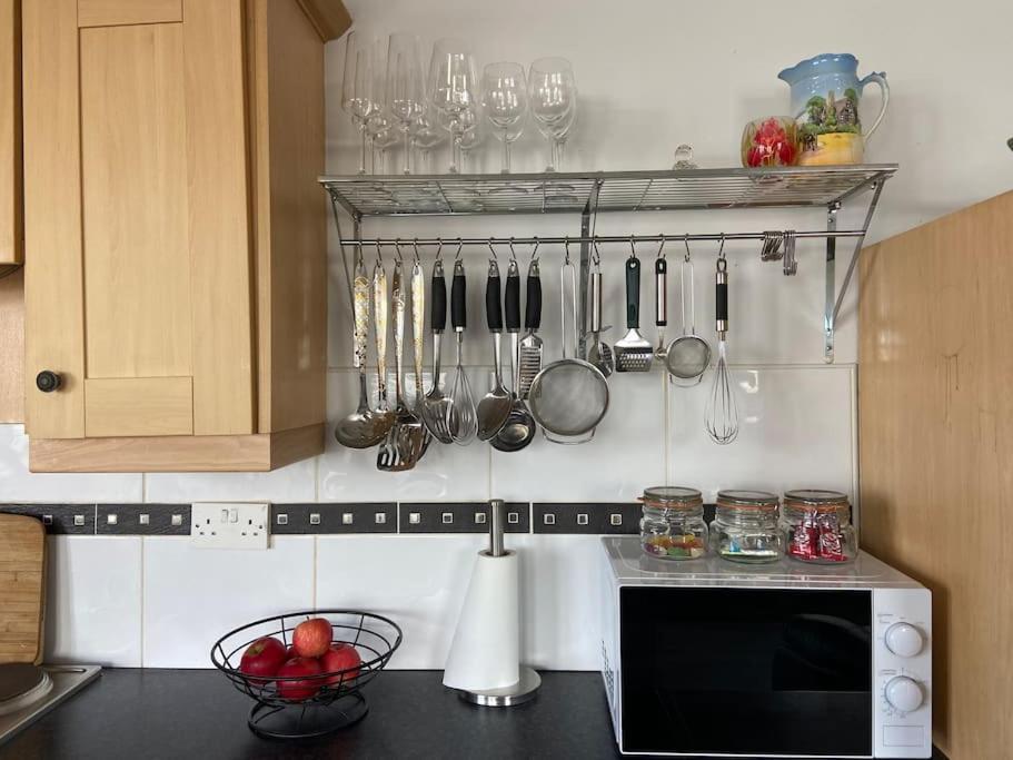 Vera'S Penthouse Wexford Bagian luar foto